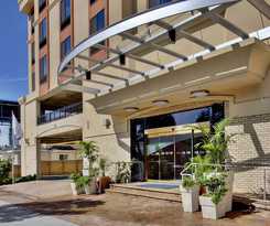Hotel Holiday Inn Express and Suites Hollywood Walk Of Fame, An Ihg