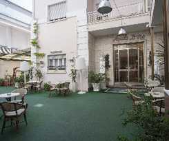 Aquila Doro Hotel