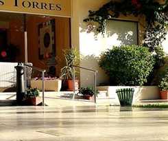 Apartamentos Cabot Tres Torres