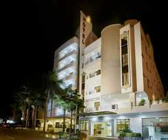 Hotel Howard Johnson by Wyndham Barranquilla Versalles 