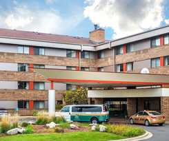 Quality Inn and Suites Mall Of America - Msp Airport