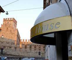 Aparthotel Verona House