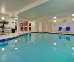 Holiday Inn Express and Suites Edmonton North, An Ihg