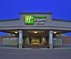 GLō Best Western Mississauga Corporate Centre,