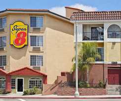 Hotel Super 8 By Wyndham Los Angeles Downtown