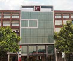 Hotel Ds Clarks Inn Gurgaon