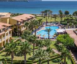 Apartahotel Club Del Sol Resort and Spa