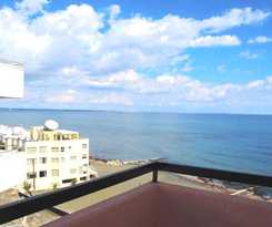 Mackenzie Beach Hotel and Apartments