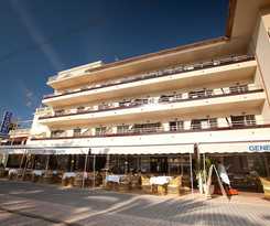 Fergus Style Soller Beach