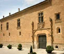 Palacio De Montarco