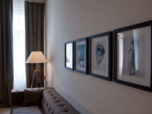 Apartment 6 Rooms 1060