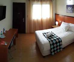 Camping Express Inn Coronado Hotel and