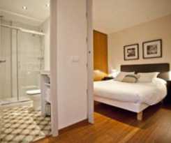 Apartamentos Palauet Tres Torres