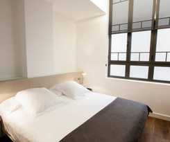  Izaka Apartments D377