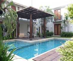 Chic Quarter Residence