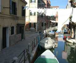 Apartamentos Veneziacentopercento Apartments & Rooms