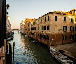 Hotel Alloggi Acquavita