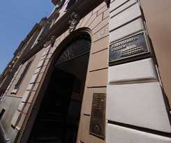 Alessandro Palace and Bar - Hostel