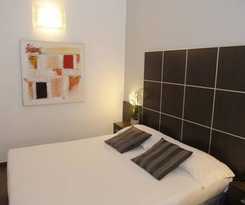 Le M Apartment