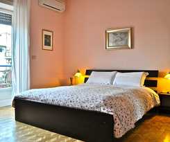 Aurelia 429 Fine Town House