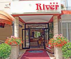 Hotel River