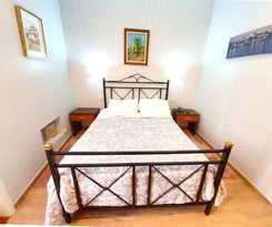 Lis Bandb and Parking