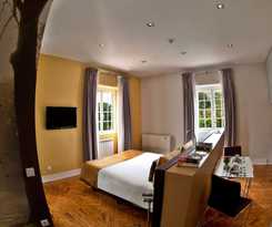  Casa Vela Boutique House