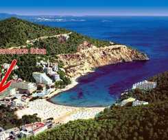 Cala Llonga Playa Ibiza