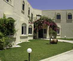 Hotel and Apartamentos Summerland