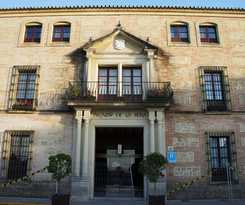 Alcázar De La Reina