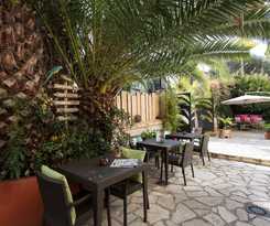 Hotel Le Petit Castel