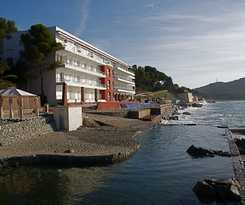 Hotel Les Roches Rouges, A Beaumier