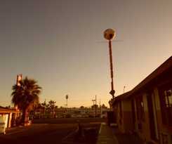 Motel Desert Moon