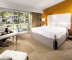 Hotel Sportsmen's Lodge