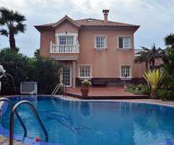 Apartamentos Los Delfines