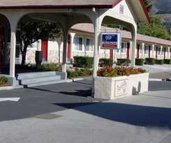 Travelers Inn