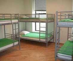 Hostel Chicago Parthenon