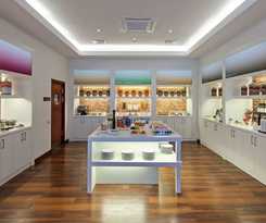 Hampton By Hilton Warsaw Airport