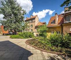 Old Town Kanonia and Apartments