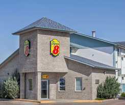 Hotel Super 8 By Wyndham Medicine Hat Ab