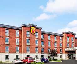 Super 8 By Wyndham Lachenaie/terrebonne