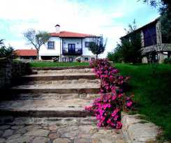 Casa Do Meio Do Povo