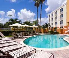 Holiday Inn Express Miami Airport Doral Area