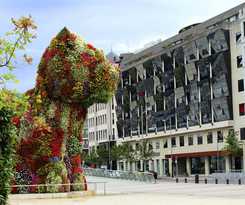 The Artist Grand Of Art