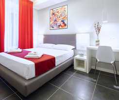 NearHome Smart Suites Guest House 