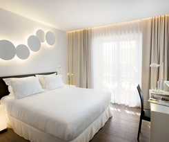 H10 Port Vell