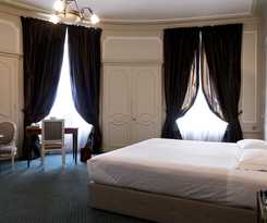 B4 Grand Hotel Lyon