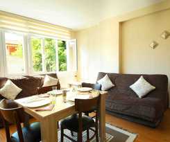 Apartahotel Atrium Suites