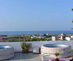  Louladakis Apartments