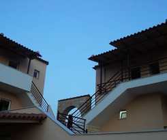 Hotel Maria's Filoxenia Suites